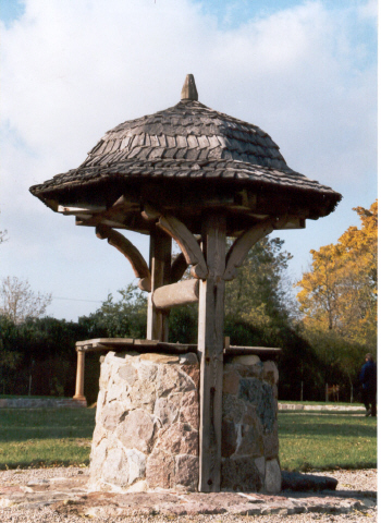 Studnia w Ciemno Gnojnej