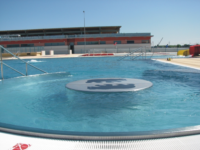 TERMY: rw�ca rzeka